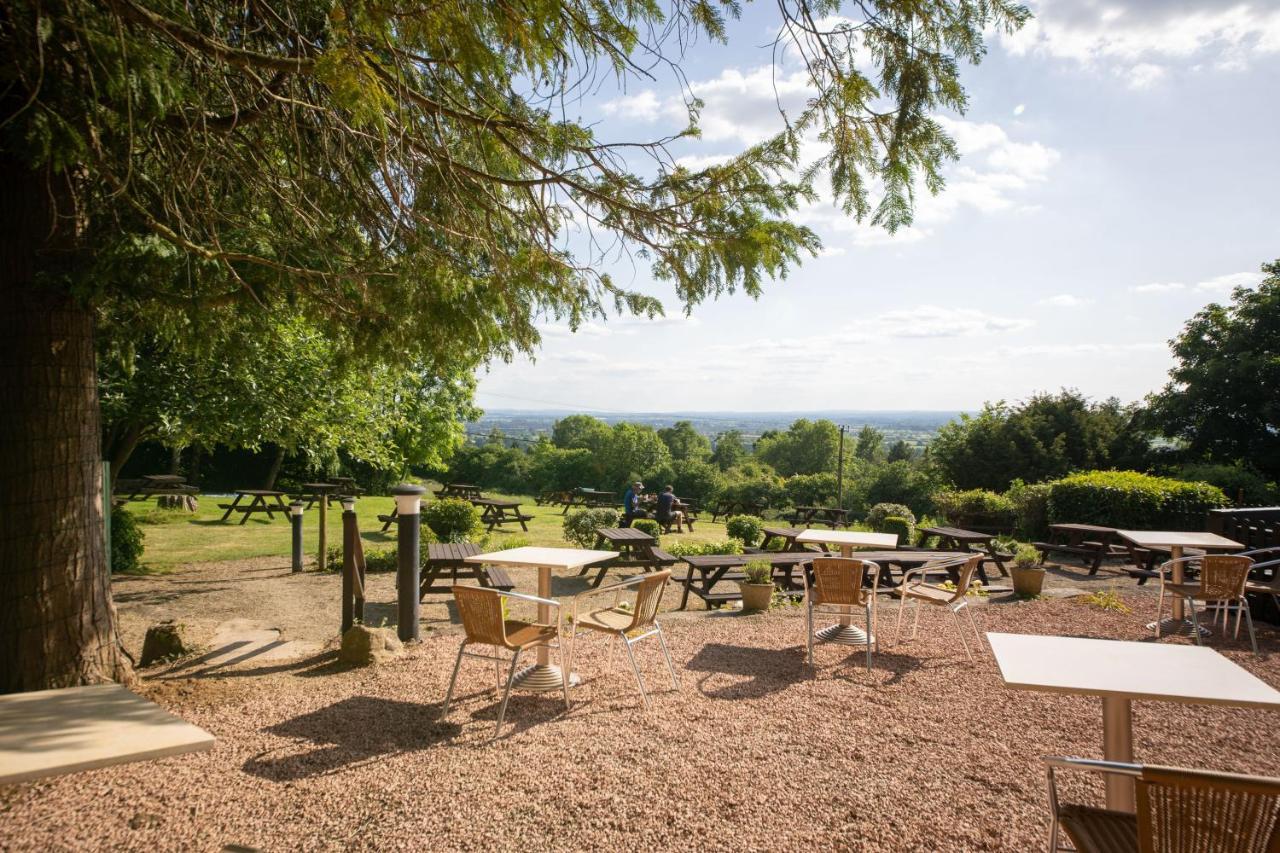 Rising Sun Pub, Restaurant And Rooms Lacock Eksteriør billede