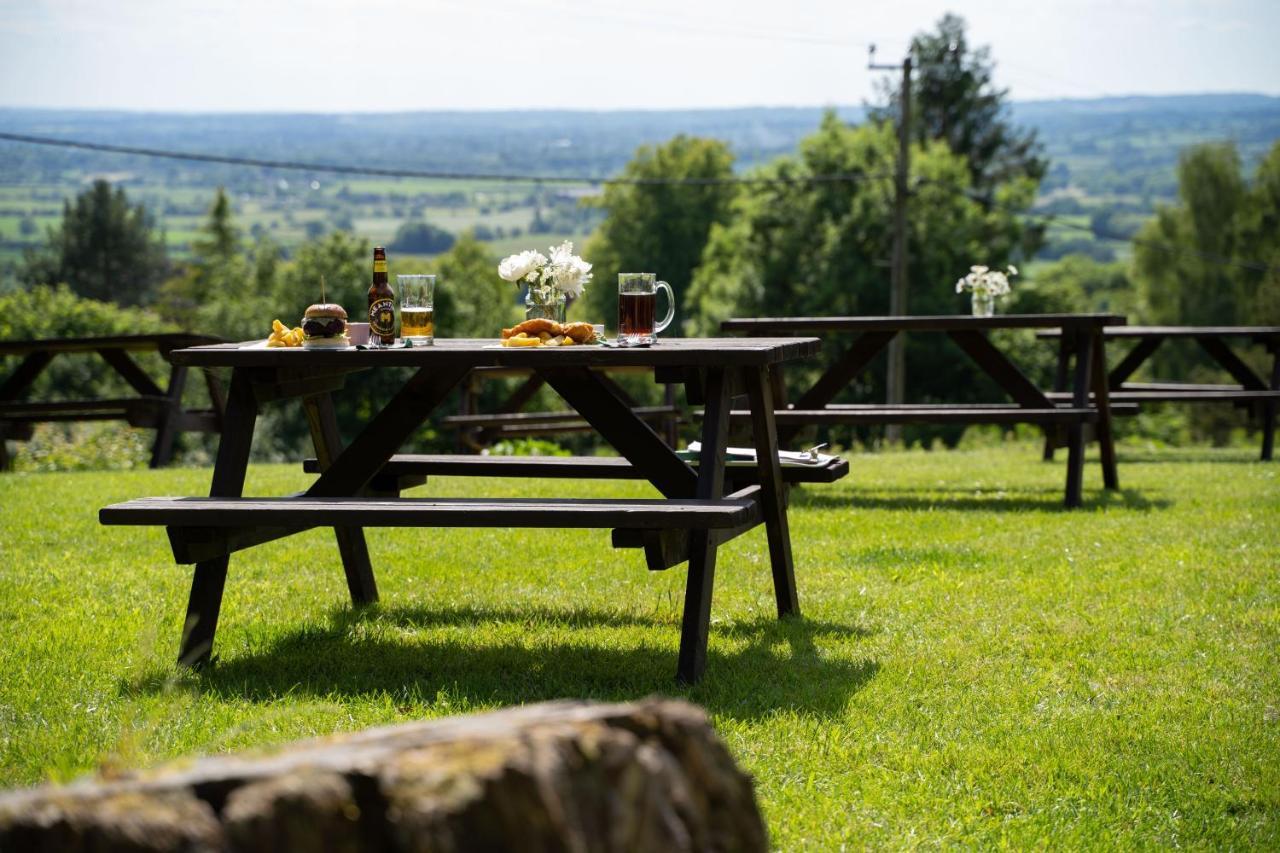 Rising Sun Pub, Restaurant And Rooms Lacock Eksteriør billede